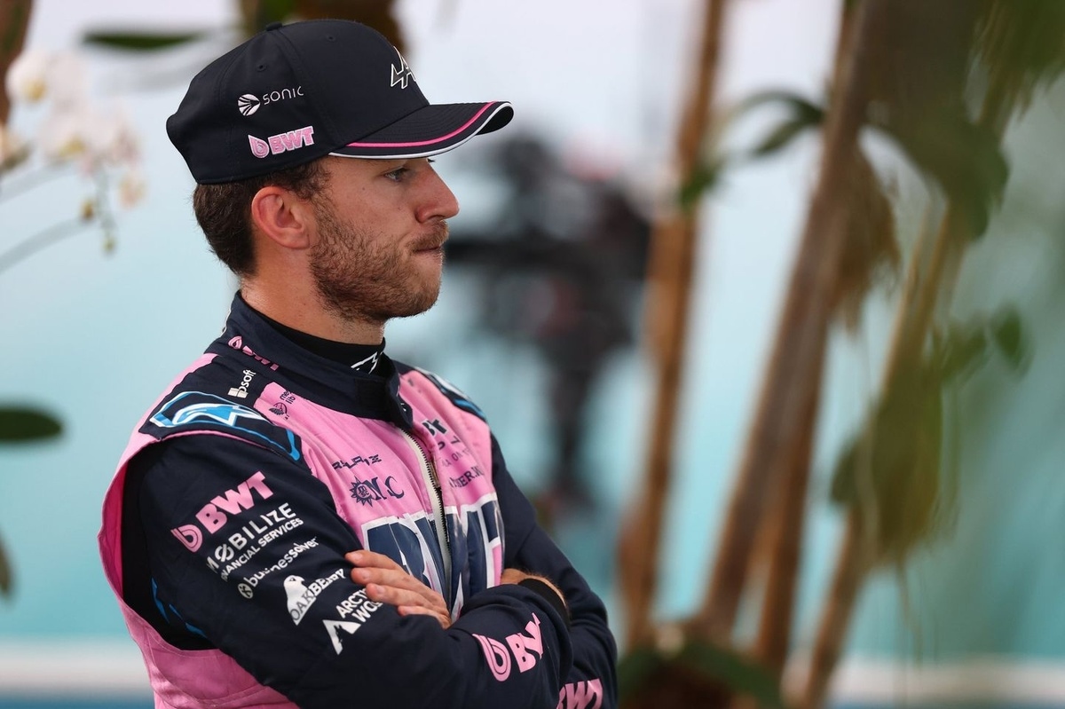 Gasly: ​​„Briatore ist eine Kraft, die Alpine in die richtige Richtung treibt“
