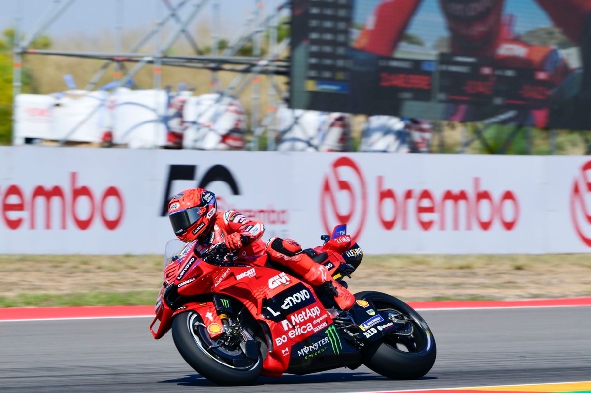 Основная тренировка MotoGP Aragon: Маркес снова лидирует