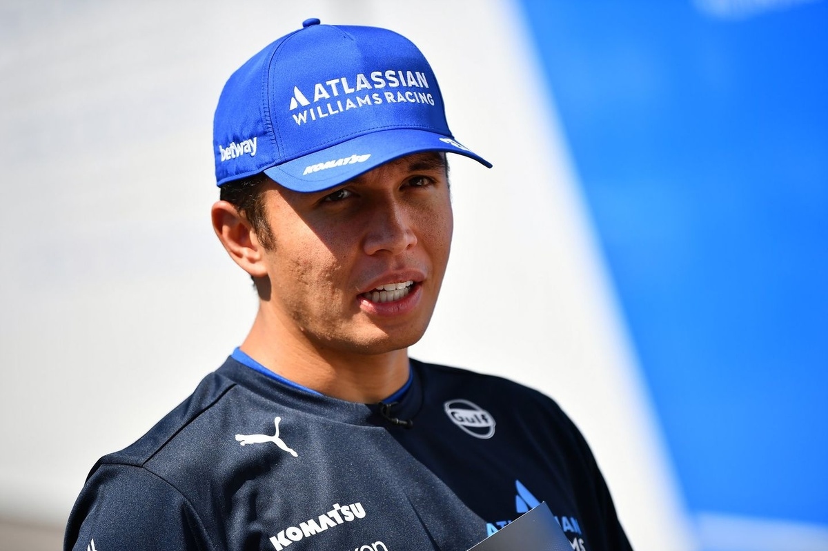 Albon: McLaren could defend Verstappen with one driver