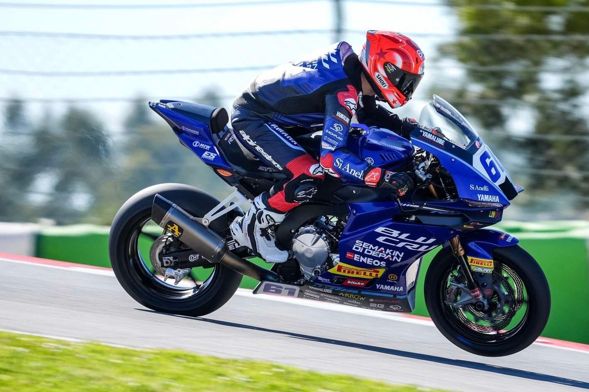 WSSP Donington Carrera 2: ¡Can Öncü se lleva la victoria!
