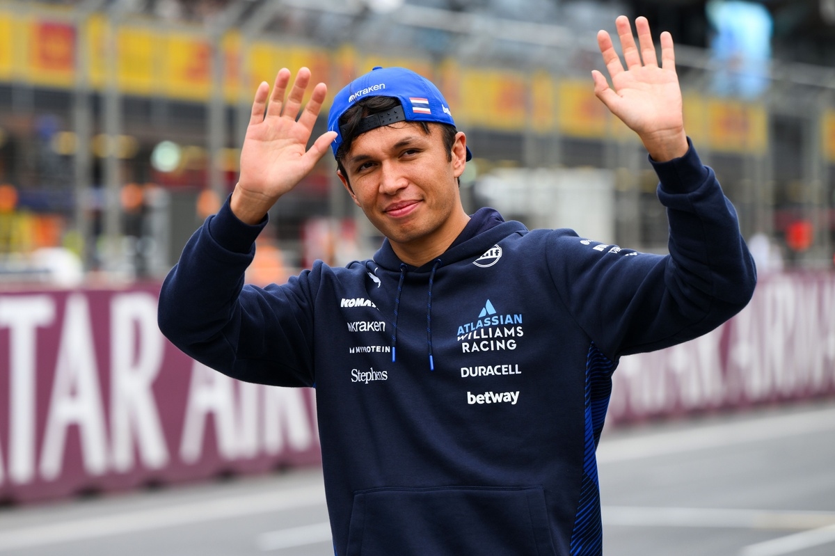 ¿Red Bull está considerando el regreso de Albon al equipo?