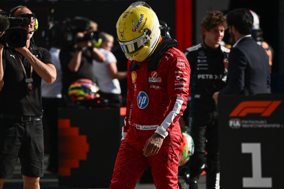 Ирвайн предупреждает Хэмилтона о Ferrari: «Он приехал слишком поздно»