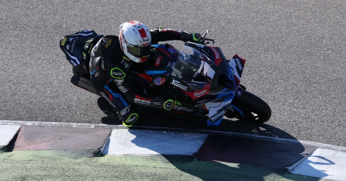 Superbike. Fantastyczny wyścig i bezbłędny występ Foray'a