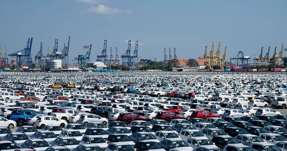 Urgent 'stop-drive' recall affecting 120,000 UK car owners is 'chaotic'