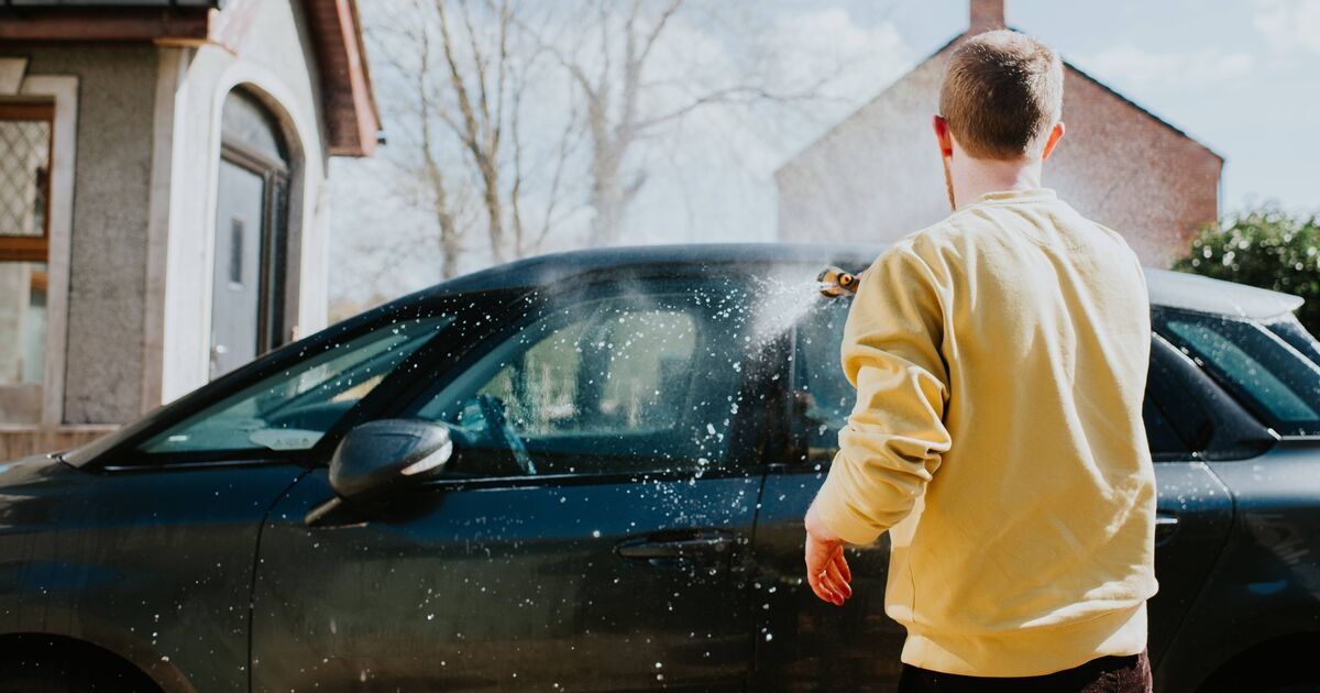 Drivers told 'not to wash their cars' at one specific time this weekend