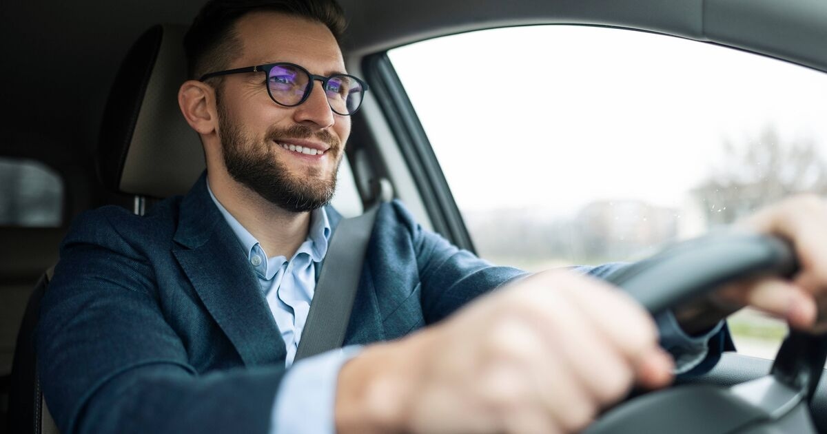 Sürücüler, yaygın 'dostça jestin' 1.000 sterlinlik para cezasına yol açabileceği konusunda uyarıldı