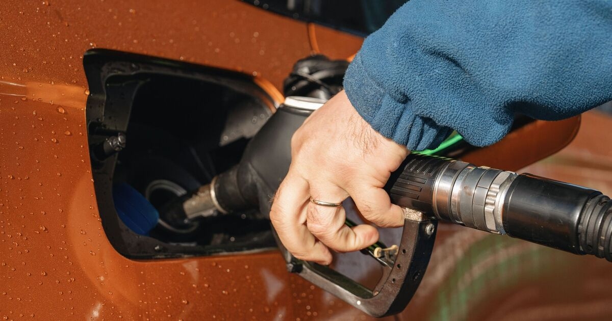 La città del Regno Unito con la benzina più economica a soli £ 1,25 al litro