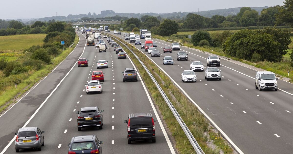 Il RAC emette una multa di £ 2.500 per gli automobilisti che vanno in vacanza a casa