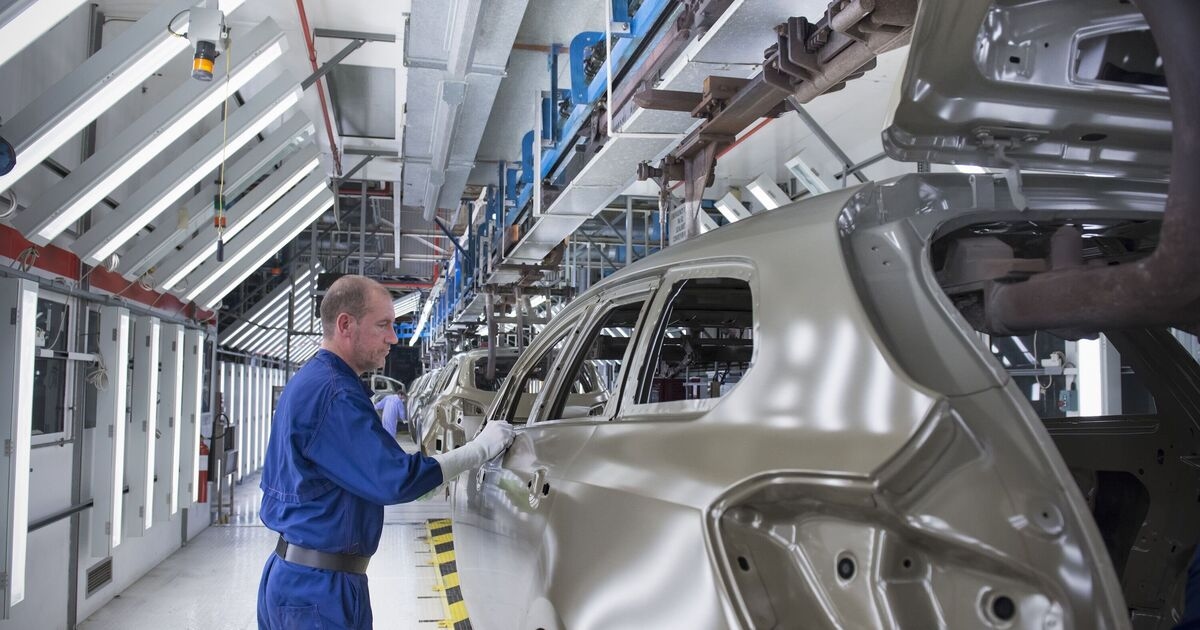Major car brand confirms job losses with thousands at risk globally