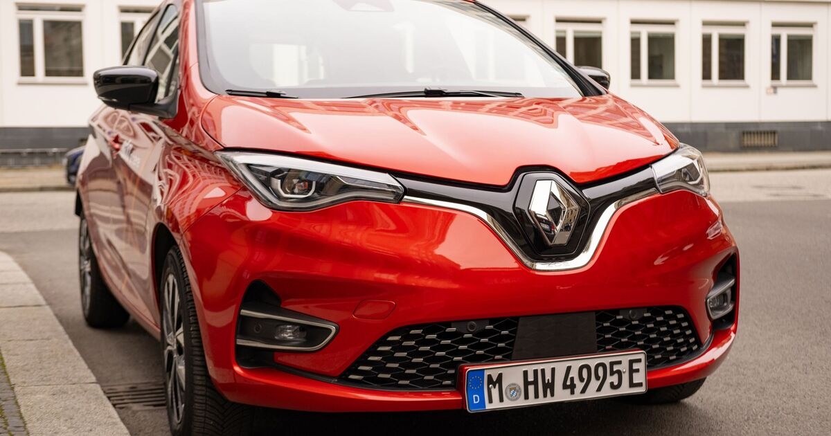‘We bought an electric Renault - and there's one major problem we've discovered'