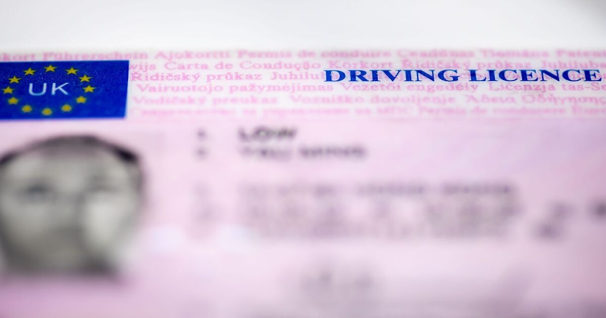 Simple way to get driving licence for free and avoid £14 charge