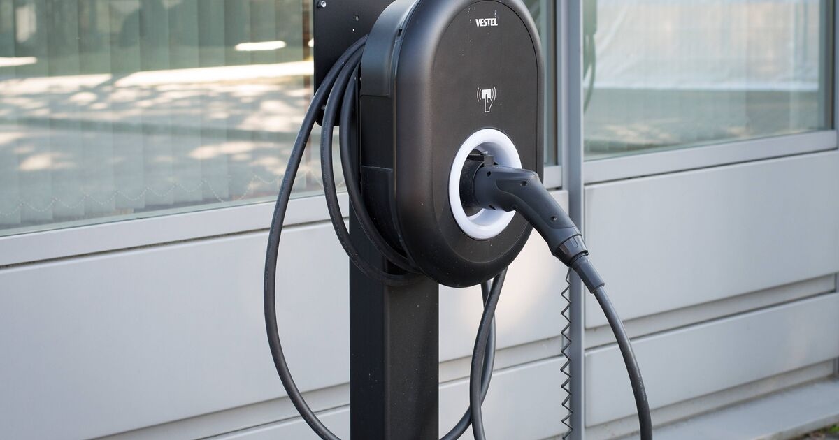Major change to kerbside charging coming in as EV firm launches new tech