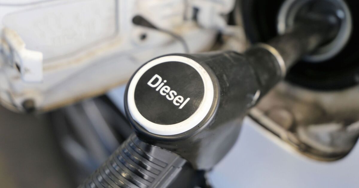 Alerta para carros a diesel: proprietários recebem aviso até 2028