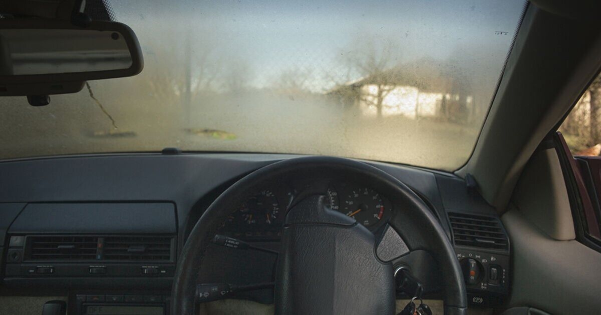 Car drivers swear by £10 gadget that 'stops window condensation' in cold weather