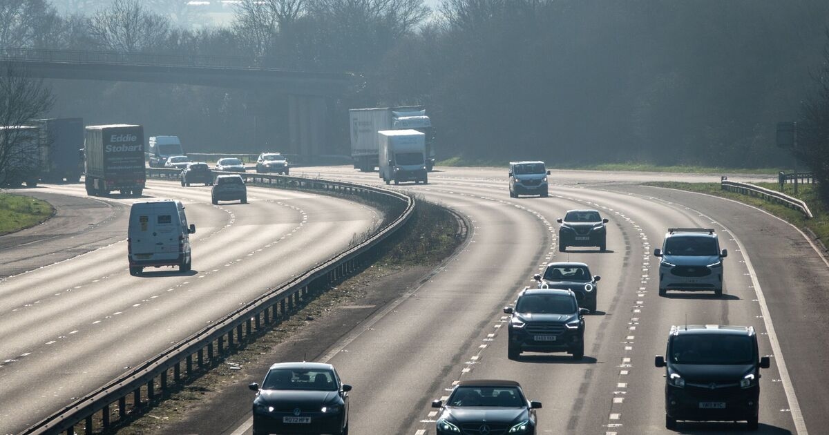 Actualización de la ley sobre el límite de velocidad de 80 mph en las autopistas del Reino Unido a medida que se hacen nuevas peticiones para cambiar la normativa en 2025