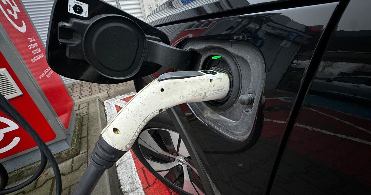Plug-in hybrids far worse for the environment than scientists thought