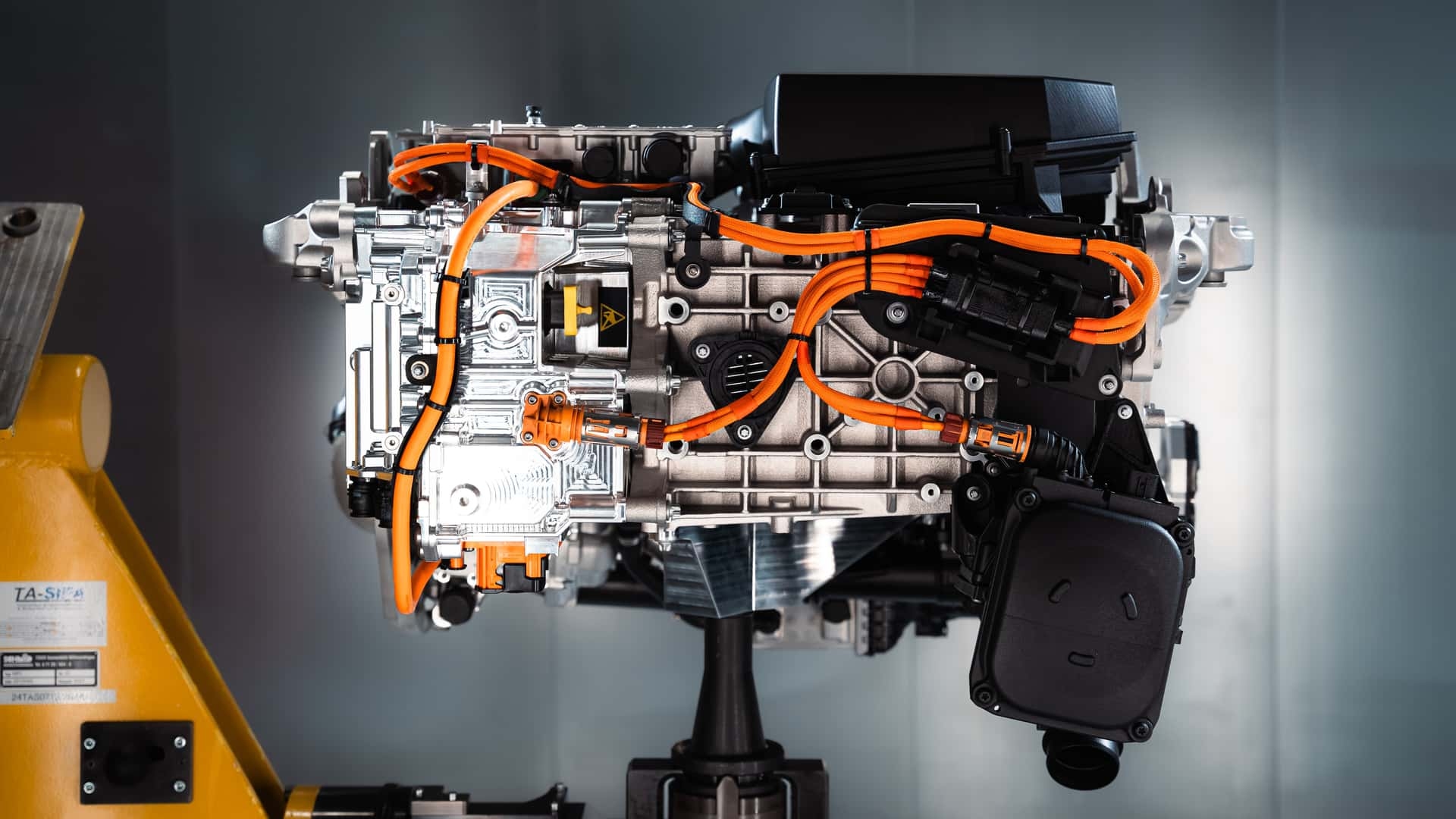 L'idrogeno non è morto: BMW con un nuovo sistema di celle a combustibile