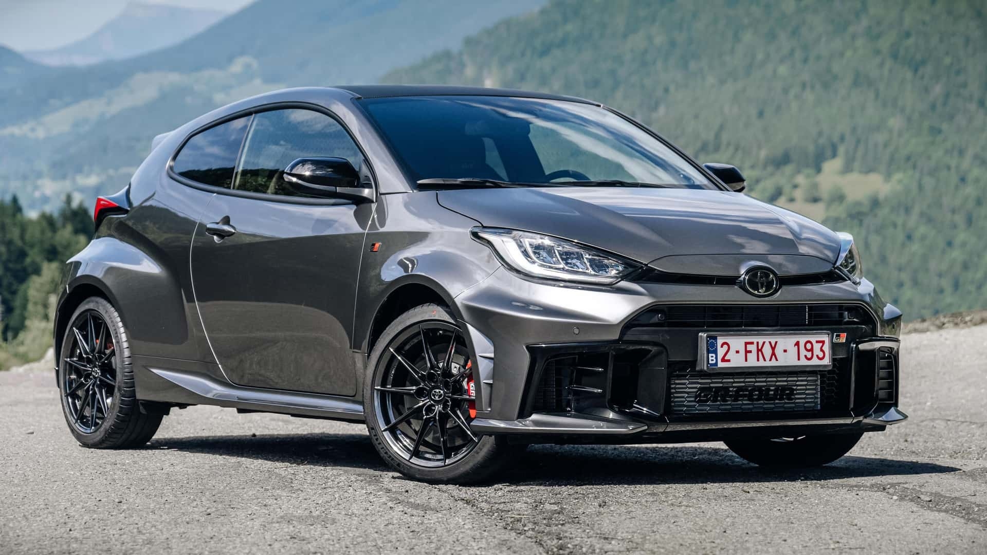 Abbonamento auto da corsa: Toyota GR Yaris a 399 euro al mese