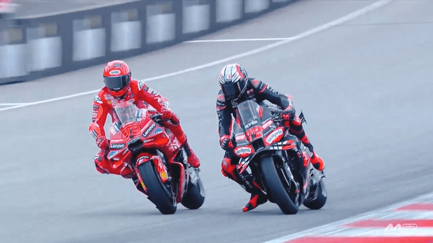 Marquez e Bezzecchi infiammano il GP Austria: il duello