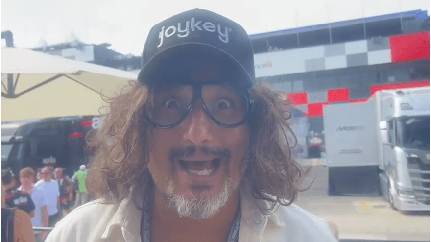 So many celebrities at Misano, from Borghese to Corona, all crazy about MotoGP: here's who they're rooting for
