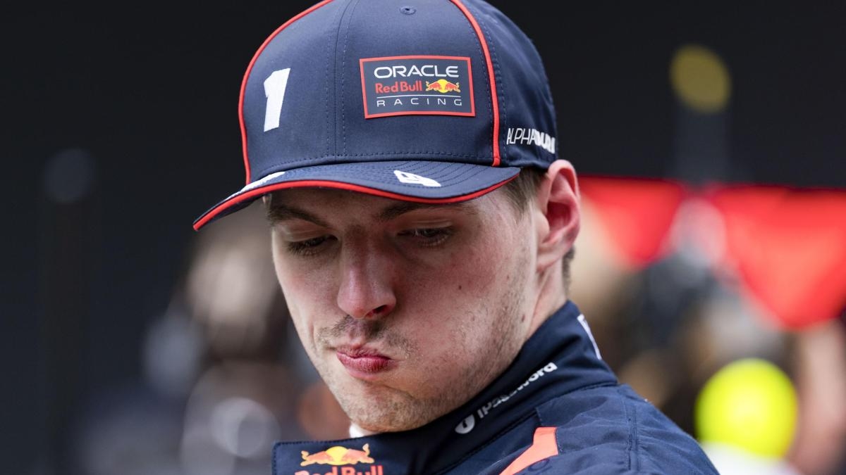 Verstappen ve Russell'la temas sonrası U dönüşü: "Bu manevrayı yapmamalıydım"