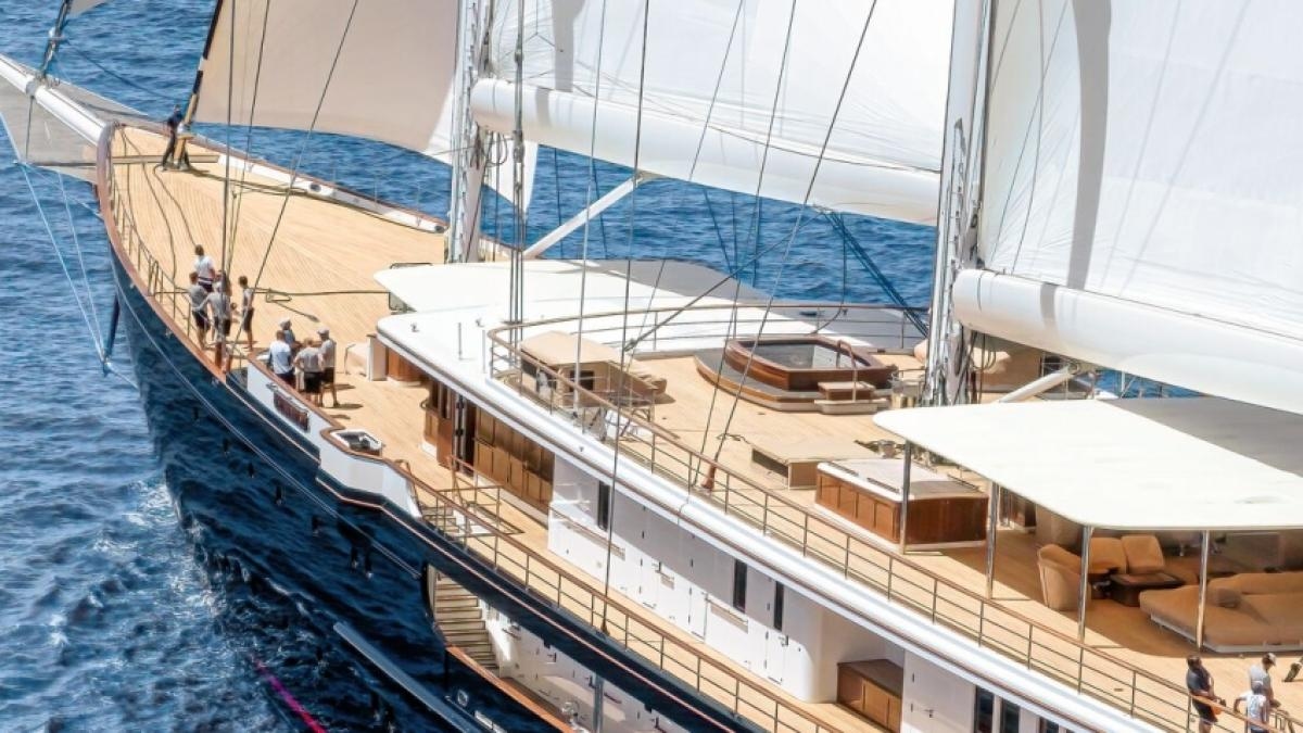 Casamento de Bezos e desfile de megaiates em Veneza