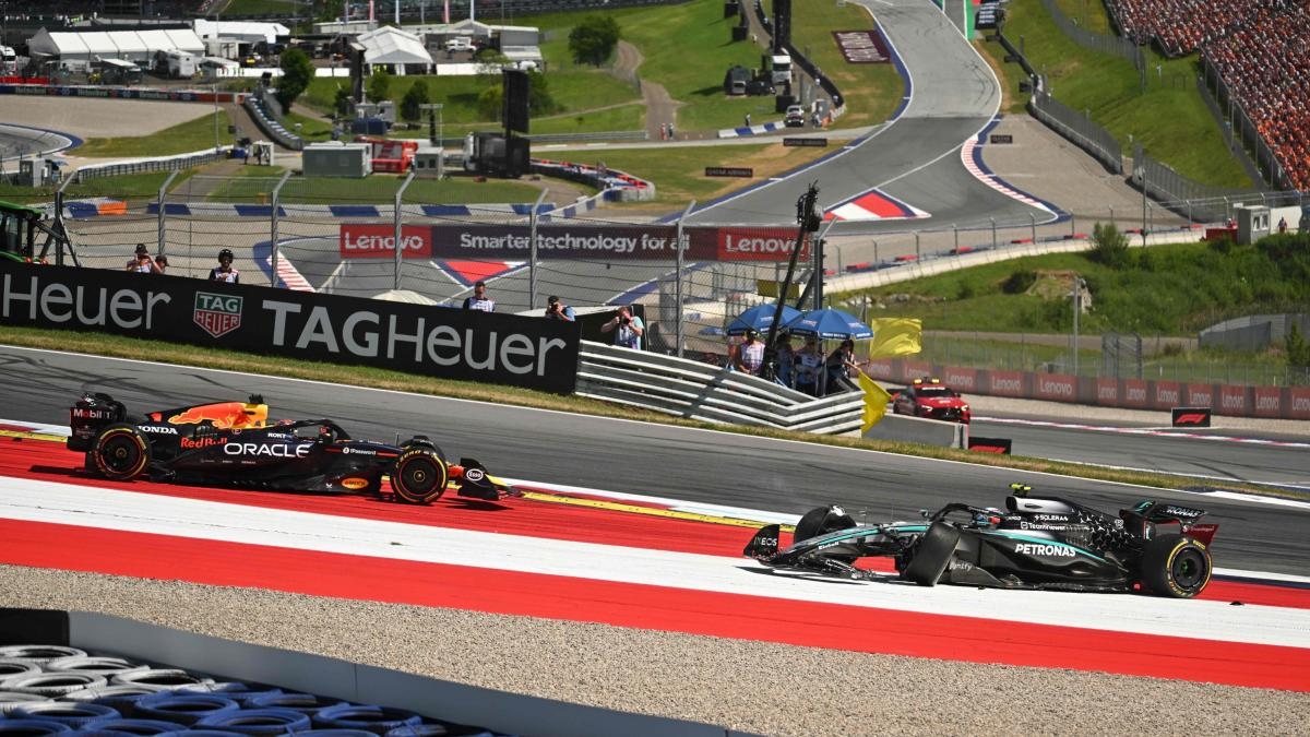Austria, Antonelli throws Verstappen out. Kimi: "I apologize". And Max forgives him