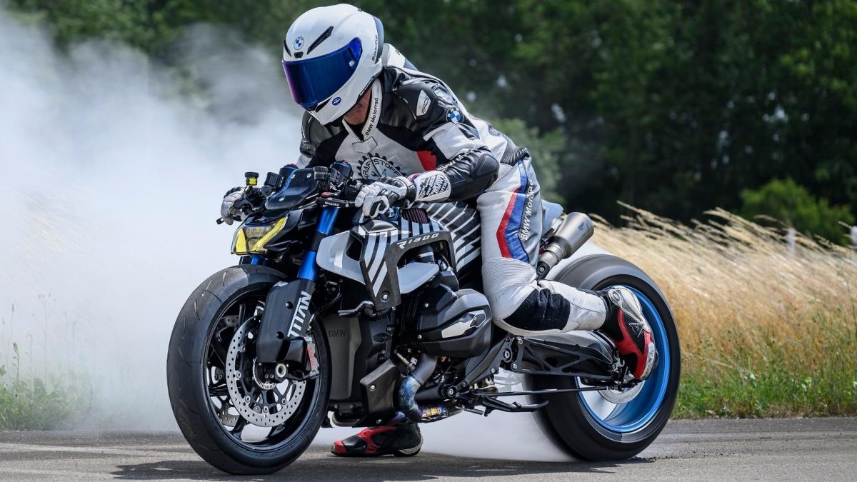 Bmw R 1300 R Titan: la special che rompe gli schemi