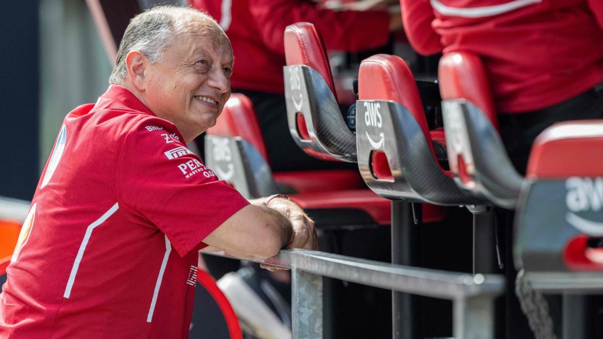 Vasseur, rinnovo pluriennale con la Ferrari: "Sfida a continuare a progredire"