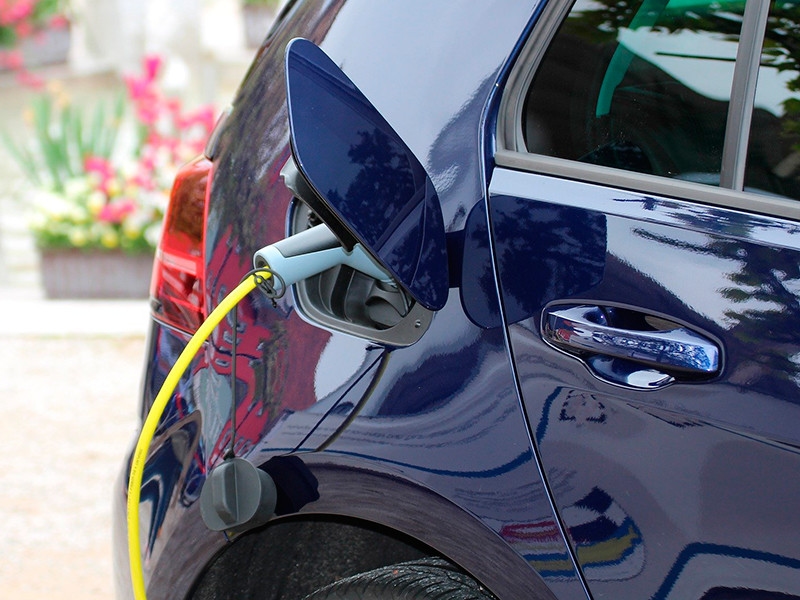 Rusya'da yeni elektrikli otomobil satışları nisan ayında sekiz kat arttı