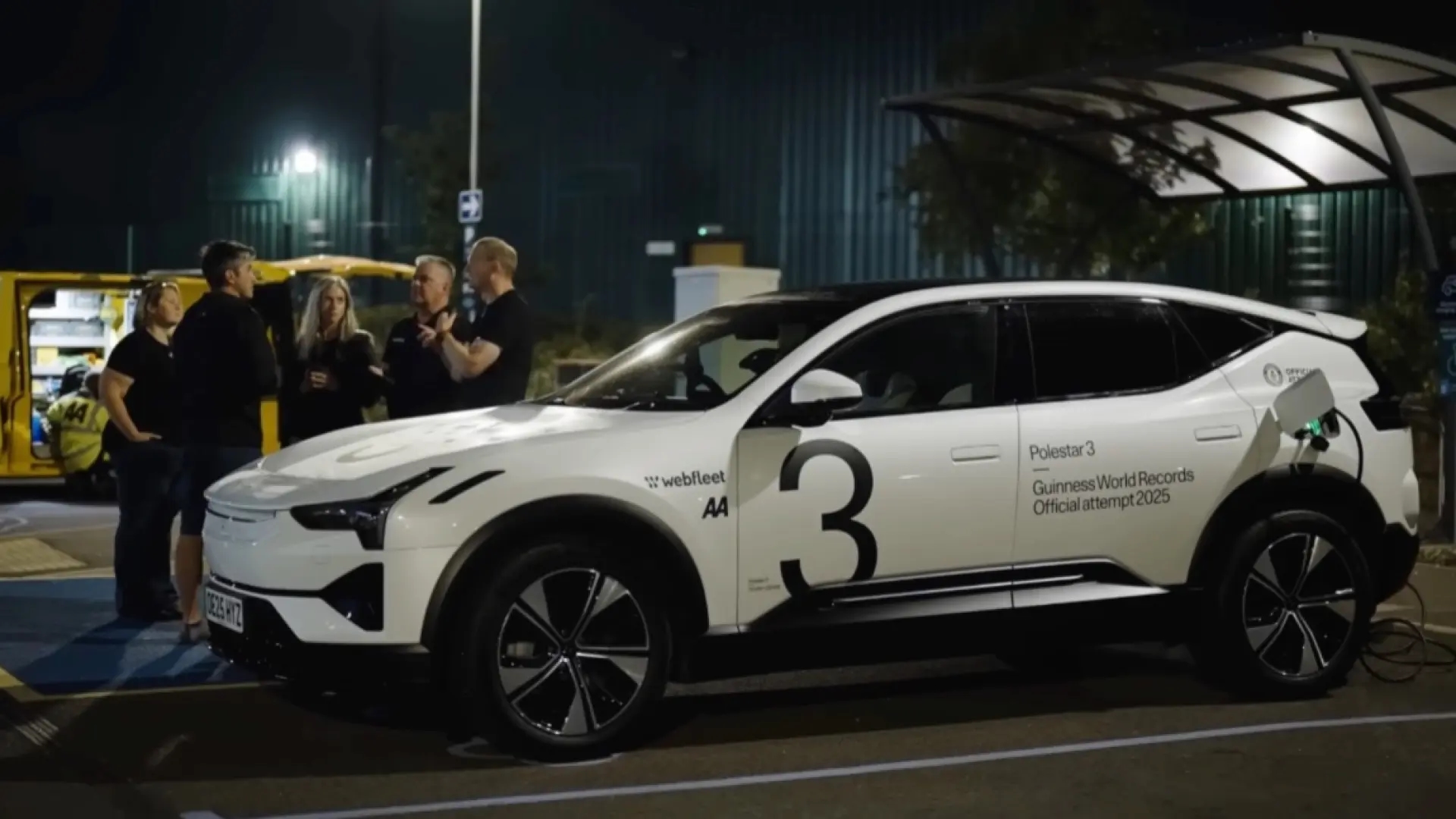 Trap or reality? An electric car breaks the record for 900 km without recharging.