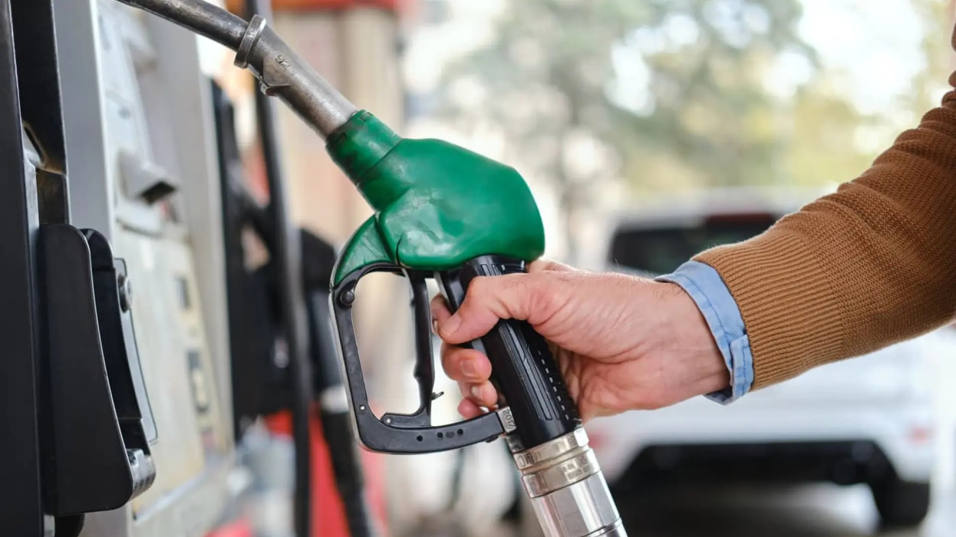 The reason why a liter of gasoline and diesel could increase by up to 45 cents from this date