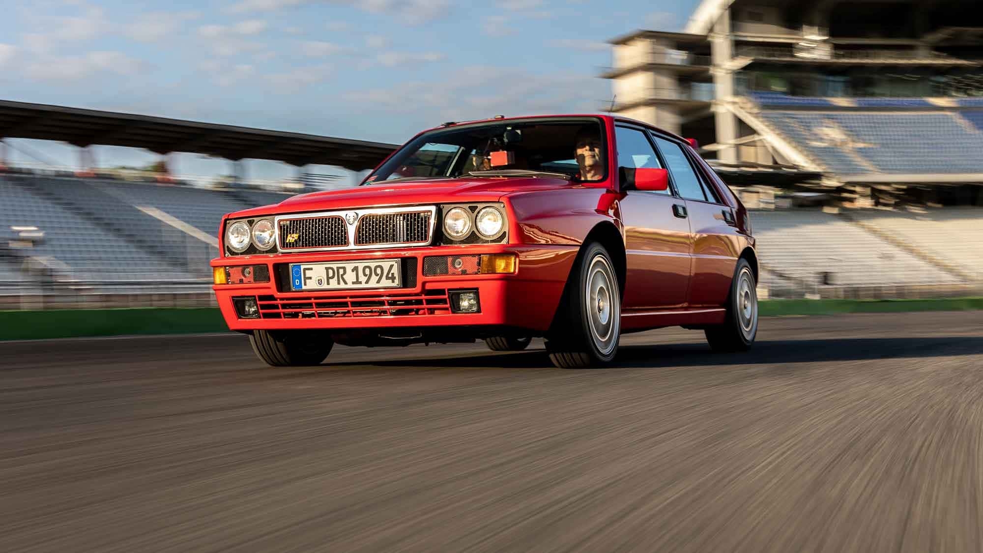 Anúncio de retorno "enganoso": Novo Delta HF Integrale? Lancia recua
