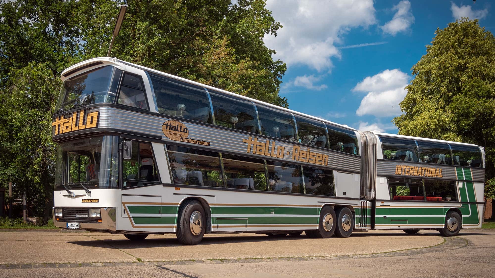 Neoplan Jumbocruiser (1976–1991): когда-то самый большой автобус в мире