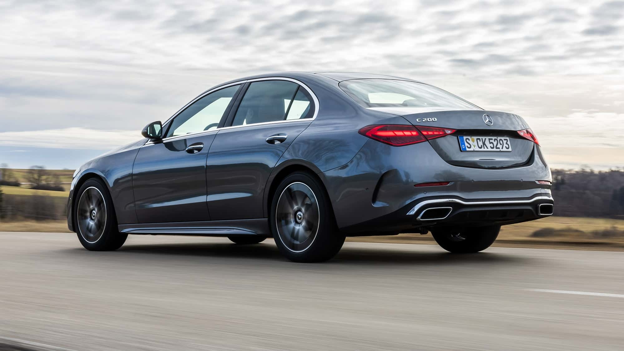 Mercedes C 200 al test: anche le Classe C più potenti non possono fare molto di più
