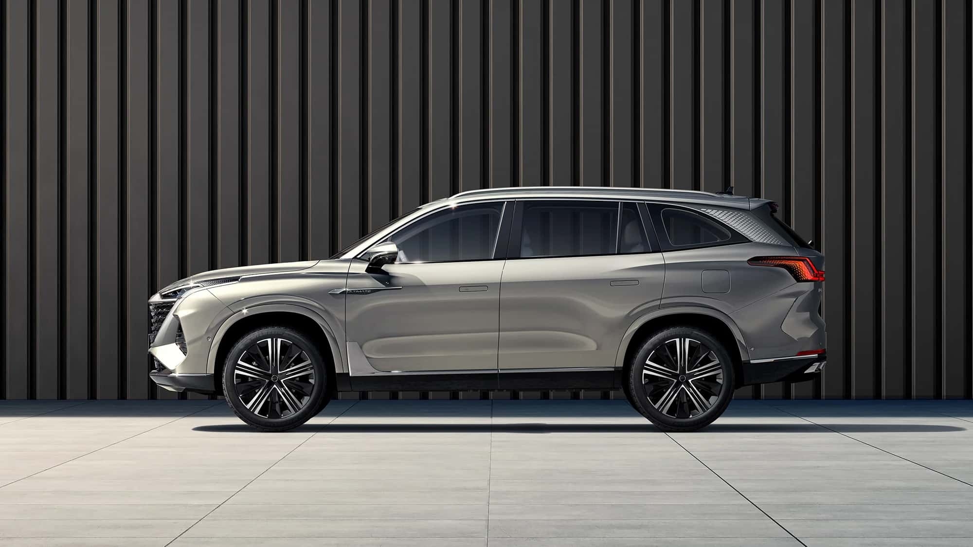 MG QS SUV startet in den Export: Verbrenner-SUV im X5-Format zum Schnäppchen-Preis