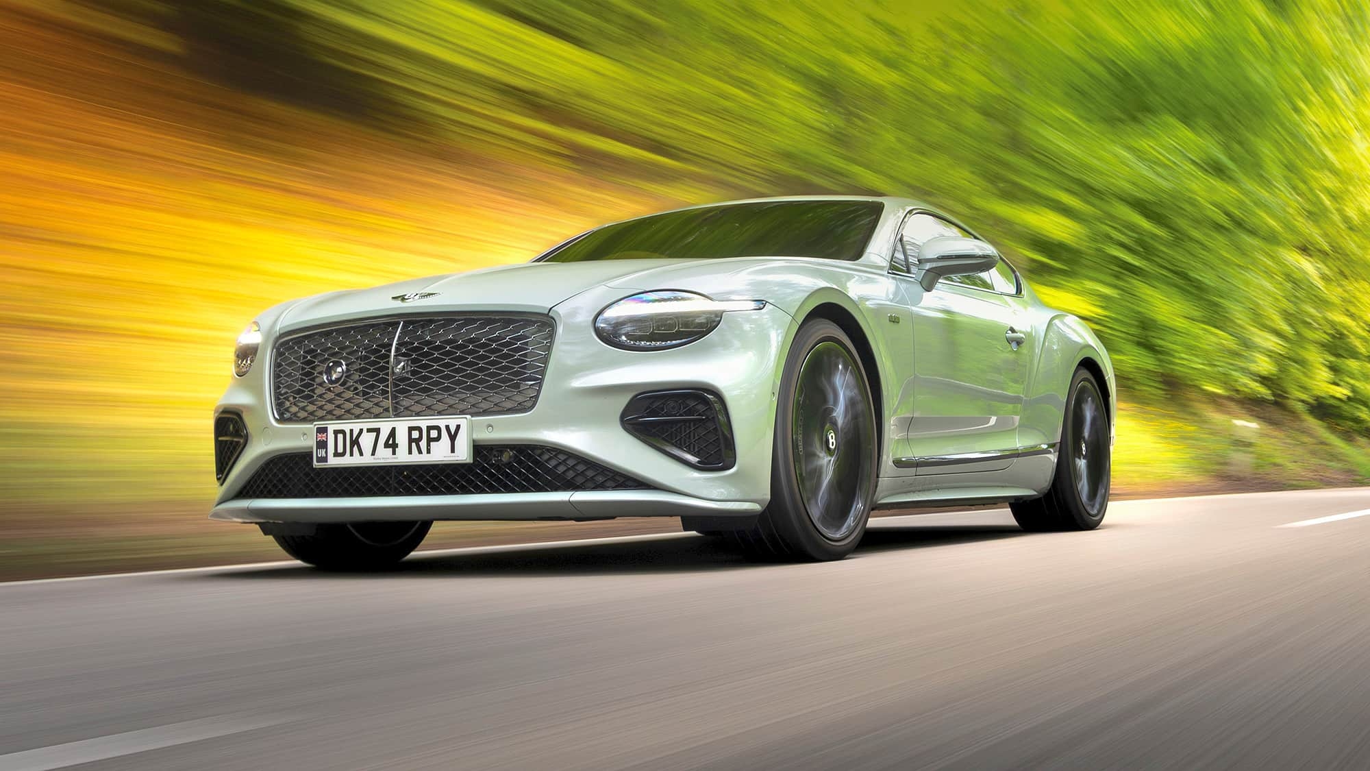 Обзор Bentley Continental GT Speed: бесшумно до 140 — а потом V8 врубается