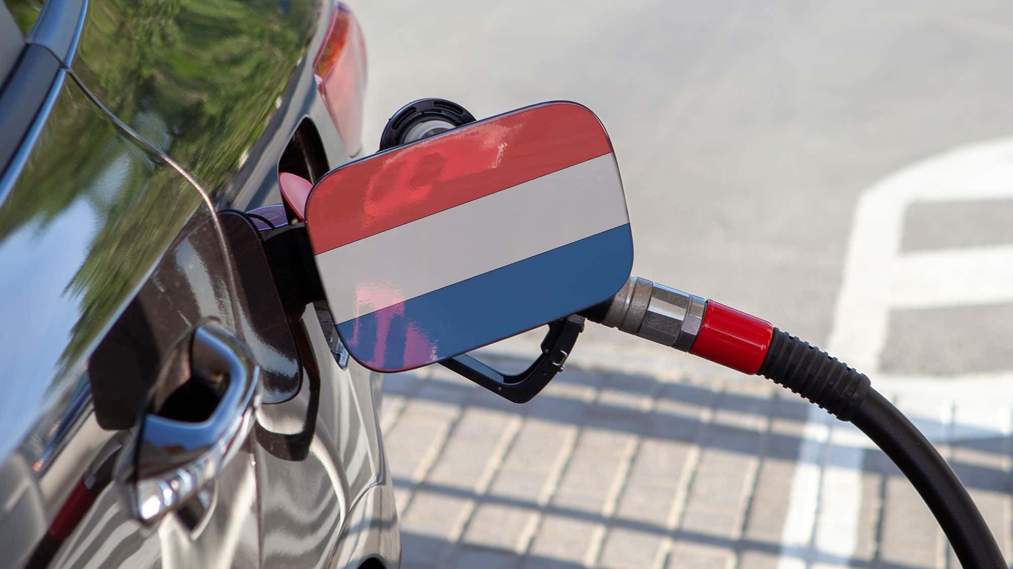 Faire le plein aux Pays-Bas : des différences de prix considérables dans les stations-service