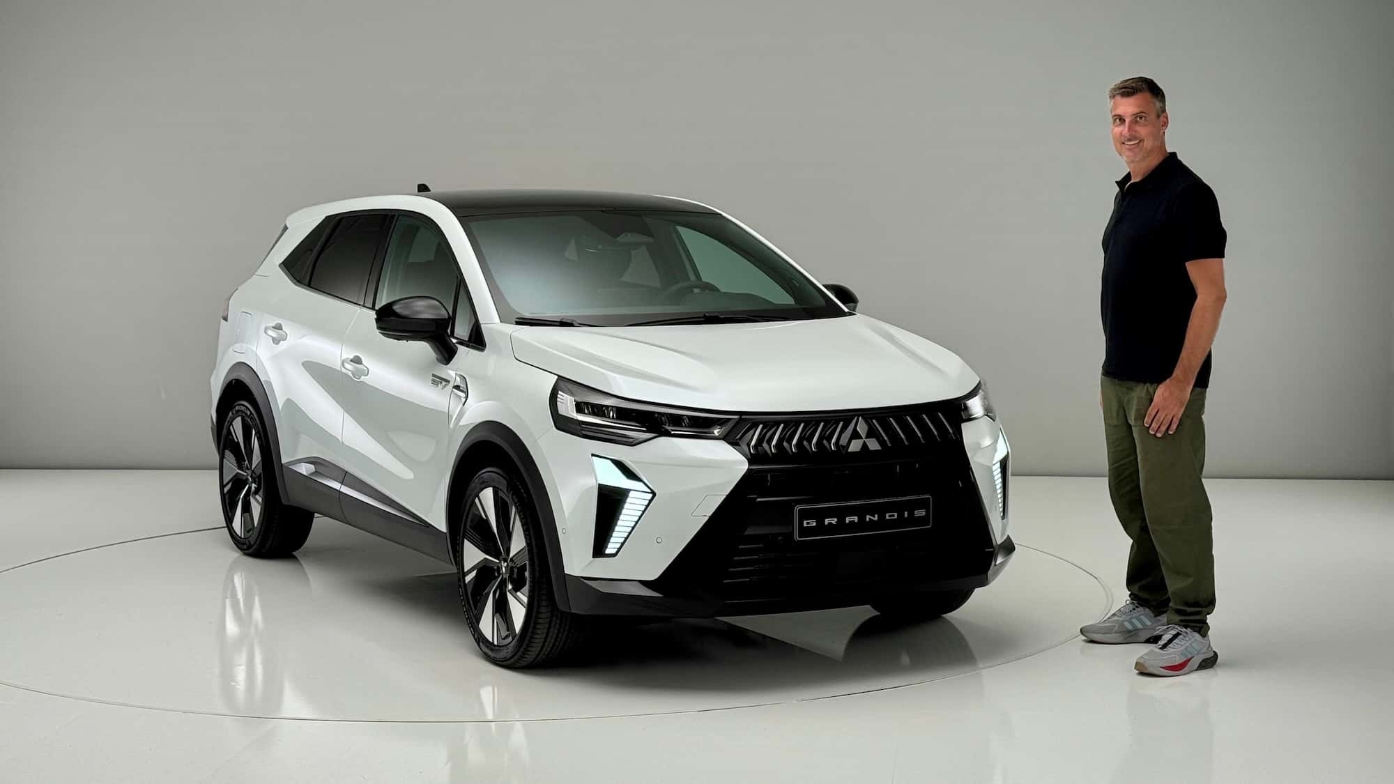 Mitsubishi Grandis (2025): ¿Cuánto hay de Mitsubishi en la filial Renault?