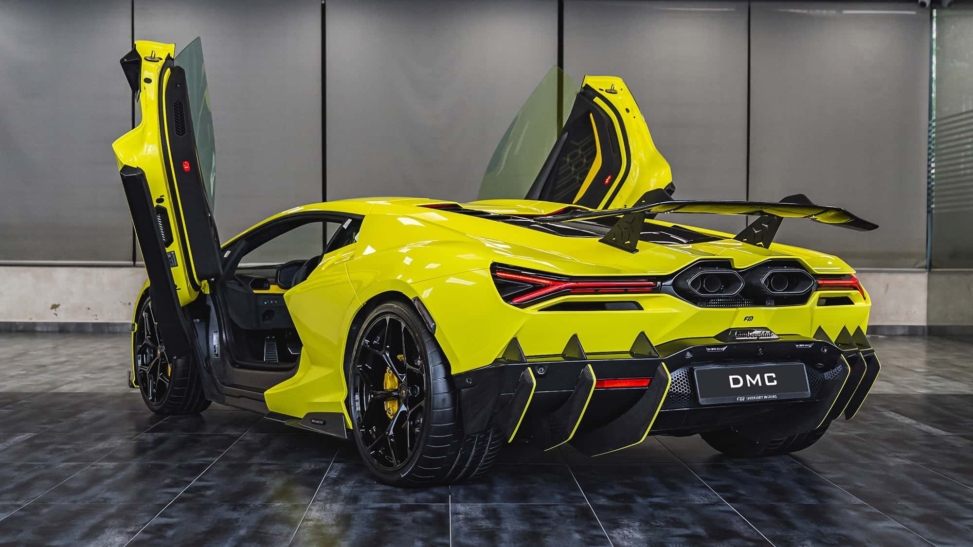 DMC'den Lamborghini Revuelto Integrale: Bu Lambo jet gibi ses çıkarıyor