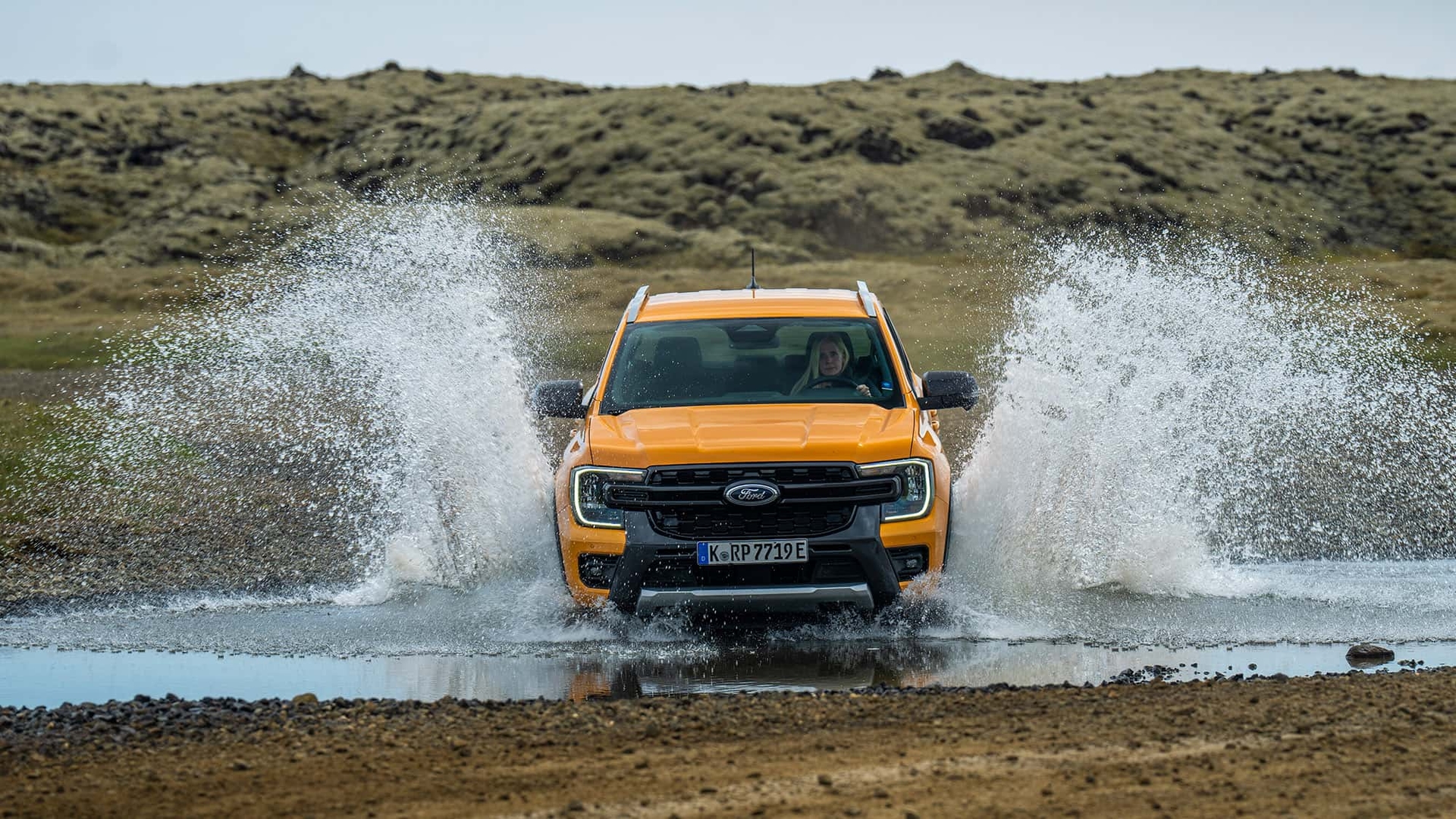 Ford Ranger Plug-in Hybrid (2025) Anteprima mondiale: il pick-up Ford Ranger è elettrico