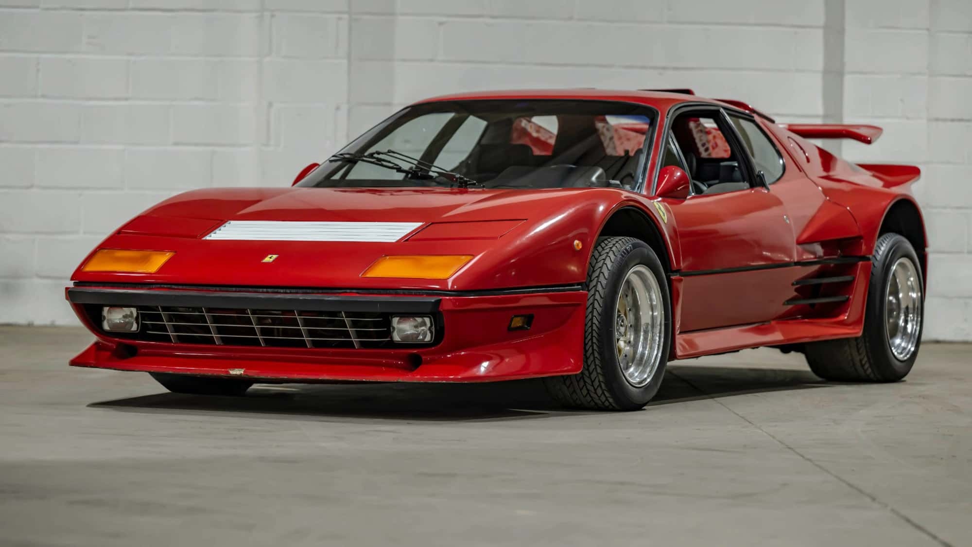 Ferrari 512 BBi Koenig Specials: Ferrari освободилась от гаражного заключения благодаря переделке Koenig