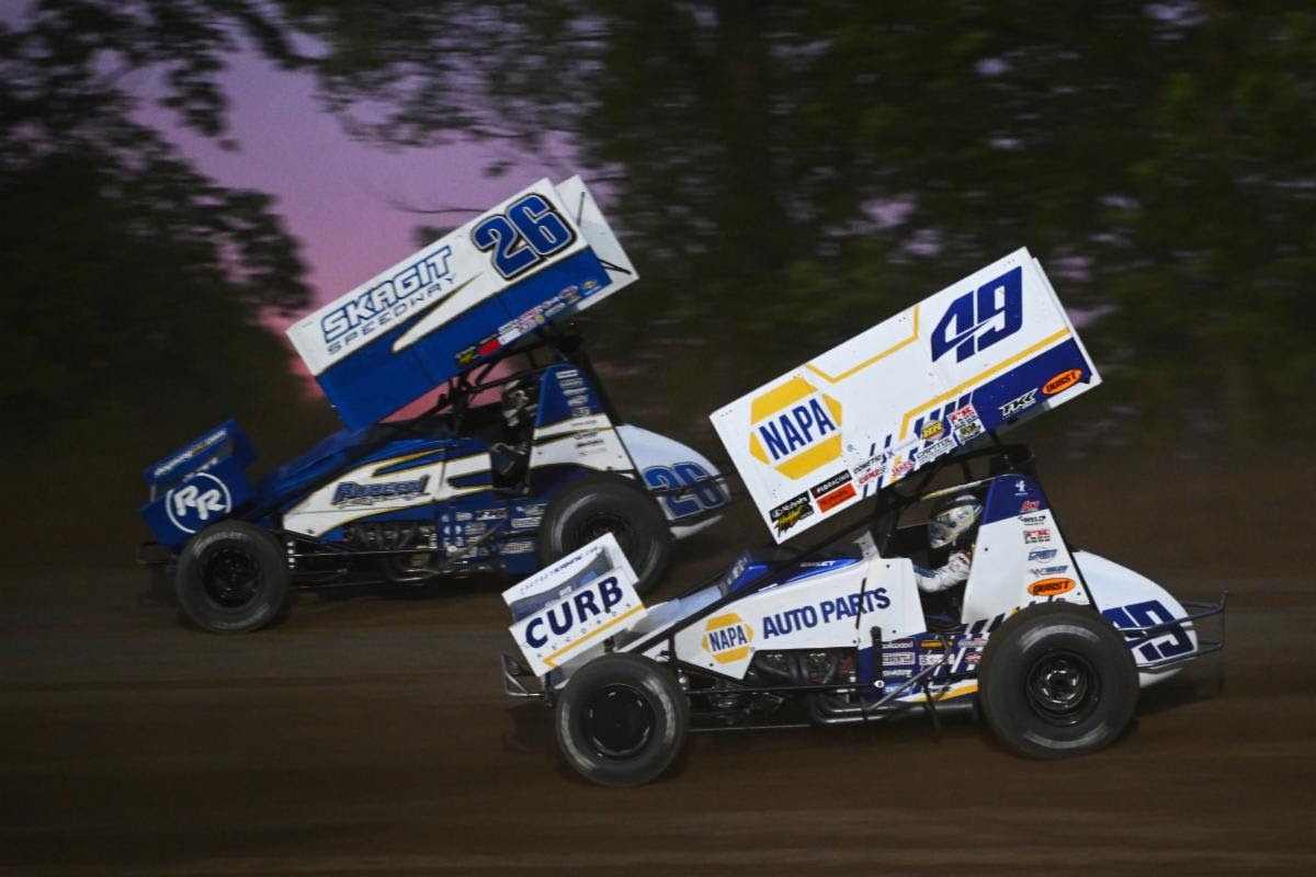 Peck Battles Through To Victory In Michigan