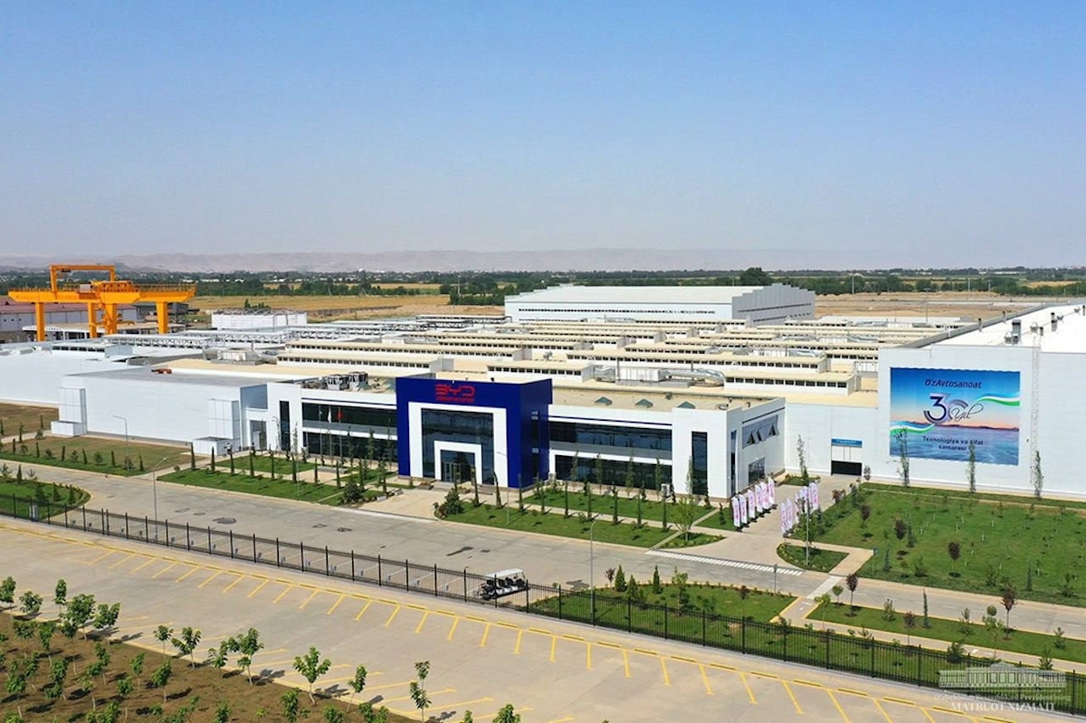China: Only 15 NEV Brands to Control Electric Market by 2030