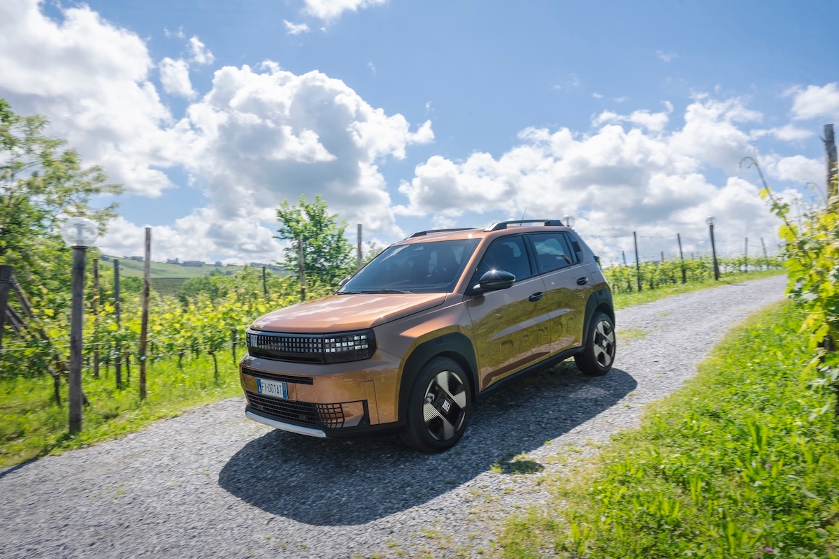 Yeni FIAT Grande Panda Hybrid: İtalyan ikonu B segmentinin kalbine geri dönüyor