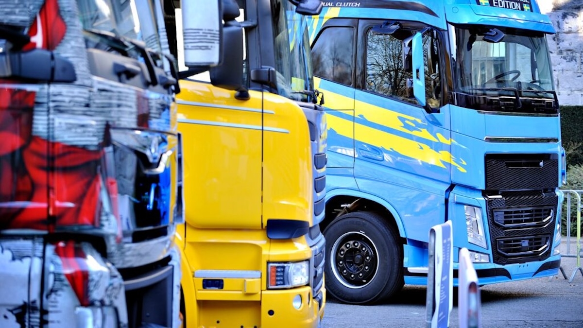 EU-Nutzfahrzeugmarkt in der Krise: -13 % Transporter und -15 % Lkw im 1. Halbjahr 2025