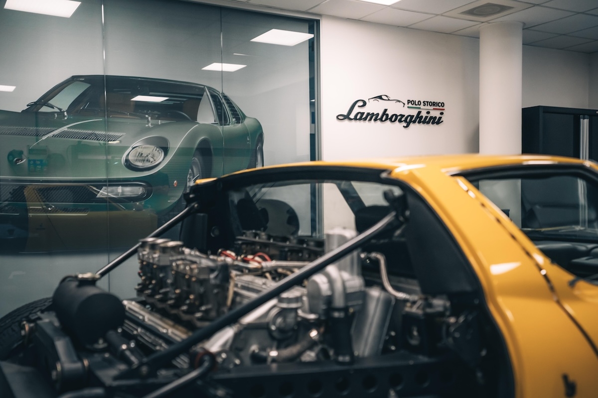 Lamborghini and Pirelli celebrate 10 years of automotive heritage