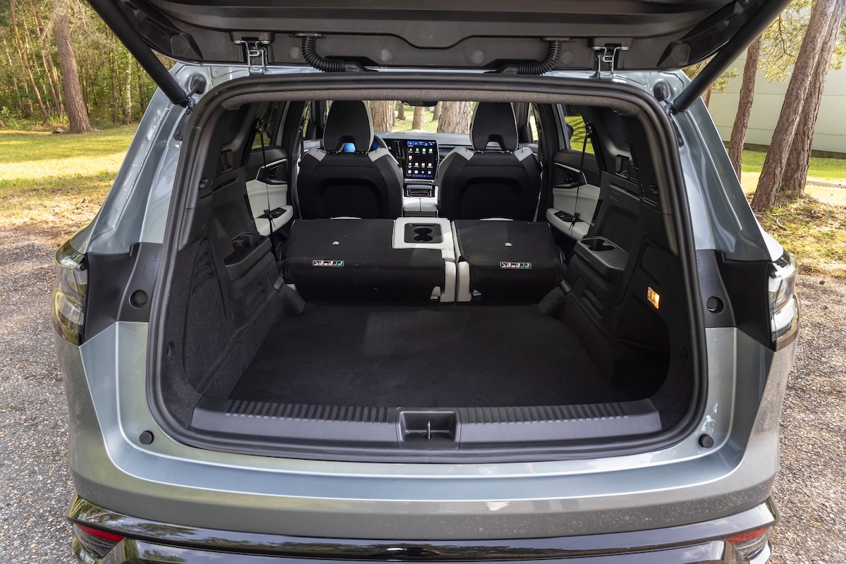 Renault Espace makyajlandı: yeni stil, daha fazla konfor, sıfır taviz.