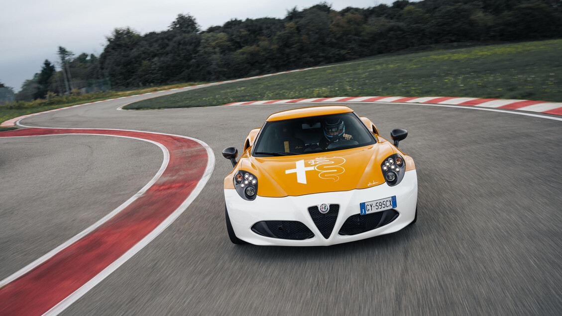 De Alfa Romeo 4C Collezione GT ‘Nicola Larini’ is afgeleverd.