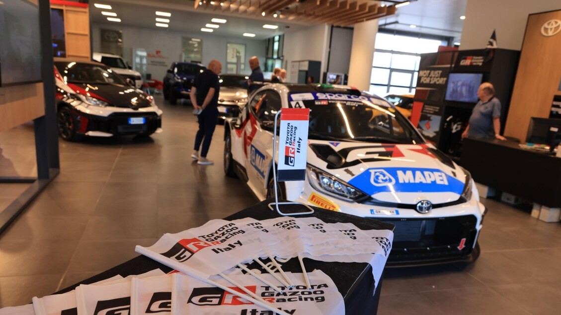Toyota Gazoo Racing Itália em turnê de concessionárias